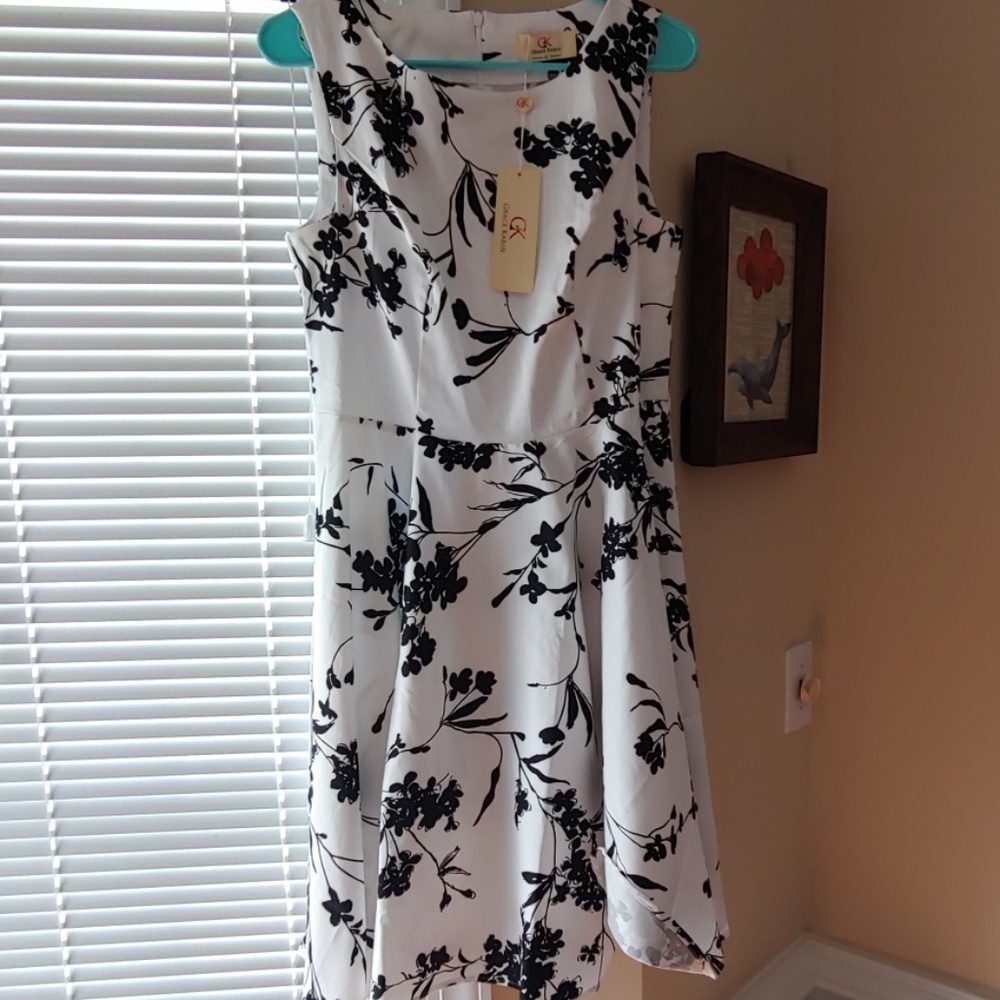 NWT white and black flowers cocktail dress